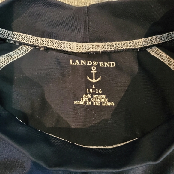 Lands End Boys Rash Gaurd Swim Shirt Short Sleeve Navy L 14 16 - Picture 3 of 4